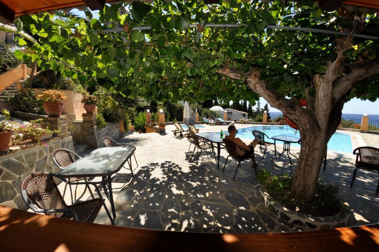 Dina'S Paradise Agios Gordios  Dış mekan fotoğraf